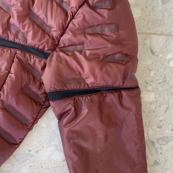 nike aeroloft repel light weight running jacket - Picture 3 of 10